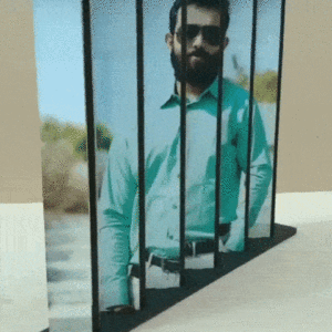 3D Dual Picture Frame