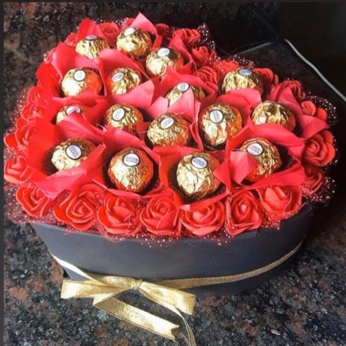 chocolate and rose bouquet