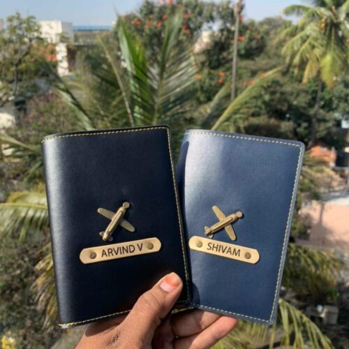 couple passport cover