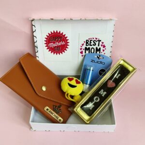 Cute Gift Combo For Mom
