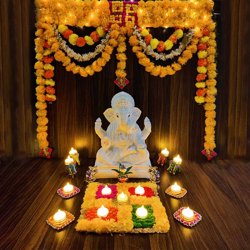 Celebrate Ganesh Chaturthi with Flowers & Tassel Ganpati Decorations |  Delhi NCR