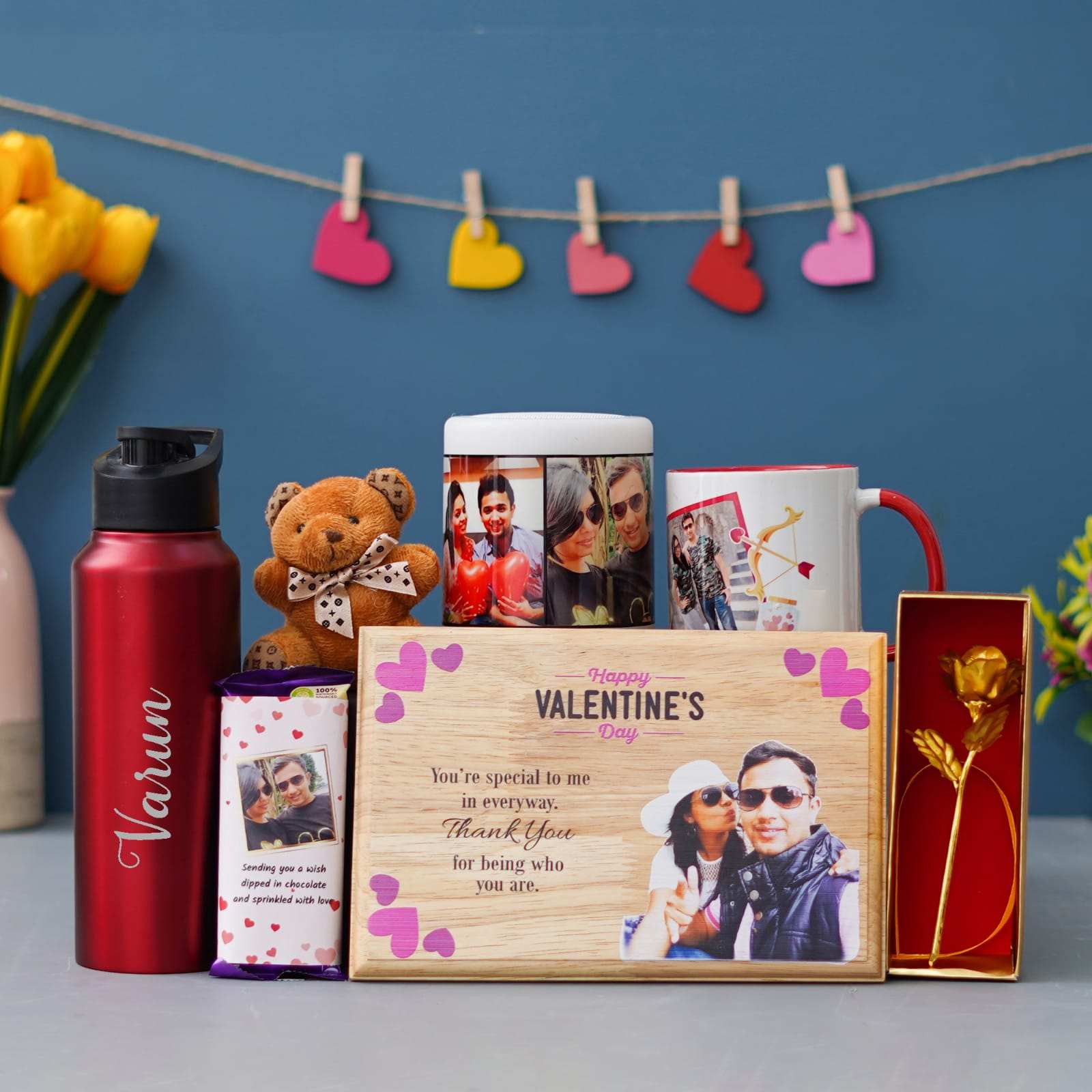 MANTOUSS Valentines Day Gift for Girlfriend/Boyfriend/Husband/Wife/Fiance-Beautiful  Basket+Chocolates +3pc Roses and Teddy Bear in Heart Box+Message  Bottle+Heart Shaped Candle+Card, 900 gram : Amazon.in: Grocery & Gourmet  Foods