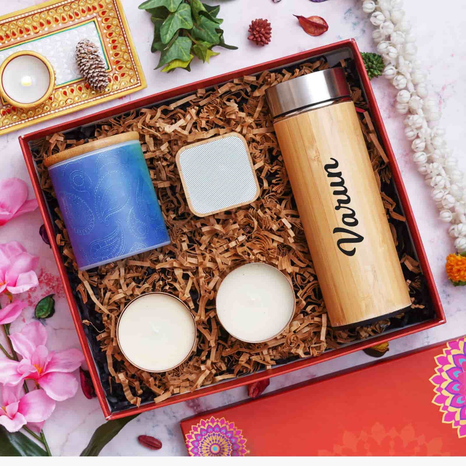 Best Diwali Return Gifts Ideas: Impress Your Loved Ones with These  Thoughtful Presents