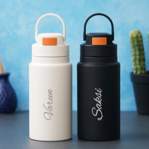 Premium 700ml Hot and Cold Bottle with Straw Cap and Handle (1)
