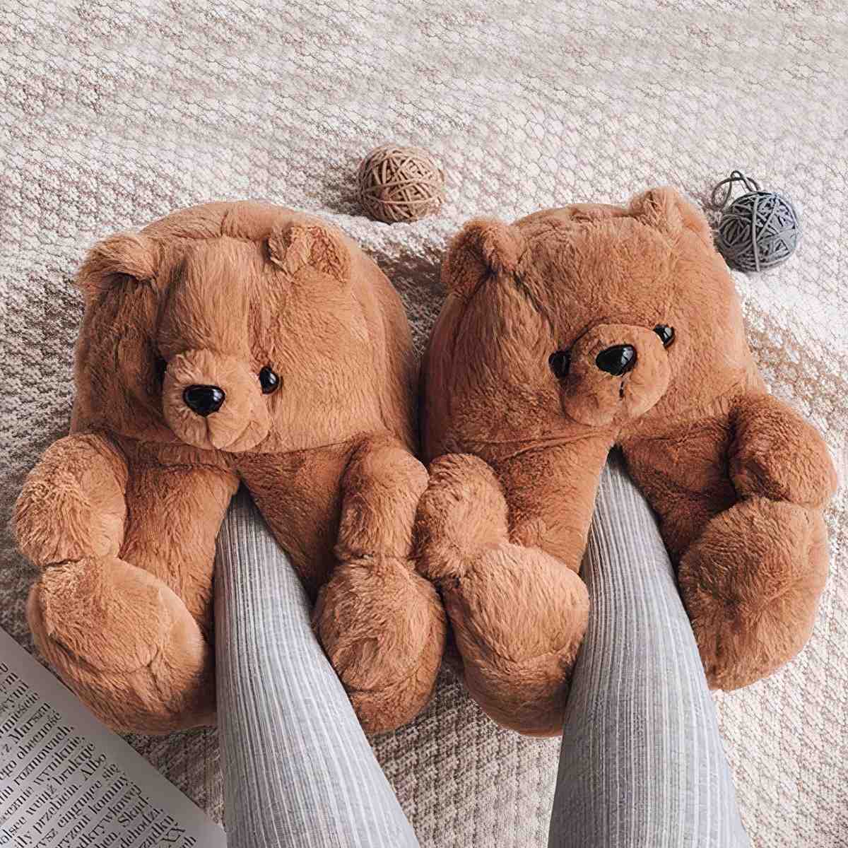 Stepping on Shit Feeling Cute Strawberry Bear Slippers Women's Summer – Lee  Nhi Boutique